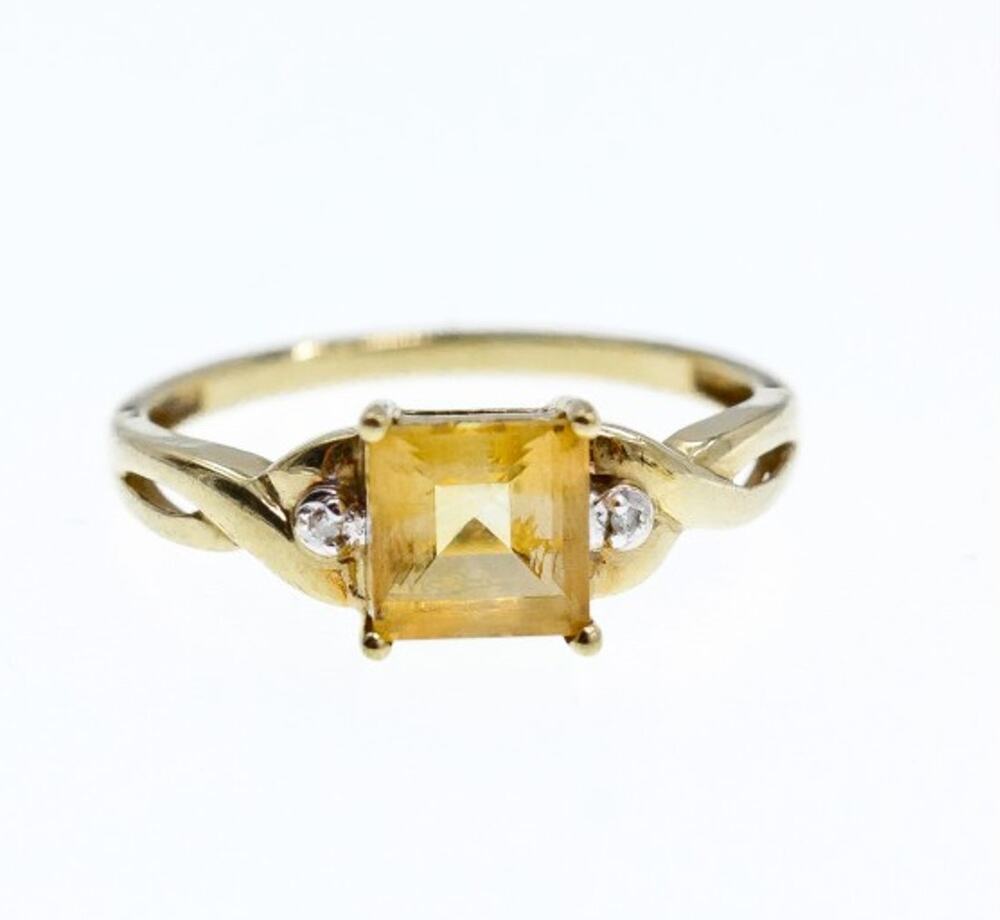 10K Yellow Gold Tourmaline & Diamonds Ring Size 8